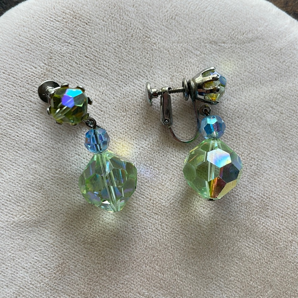 Vintage clip on/screw back dangling earrings.